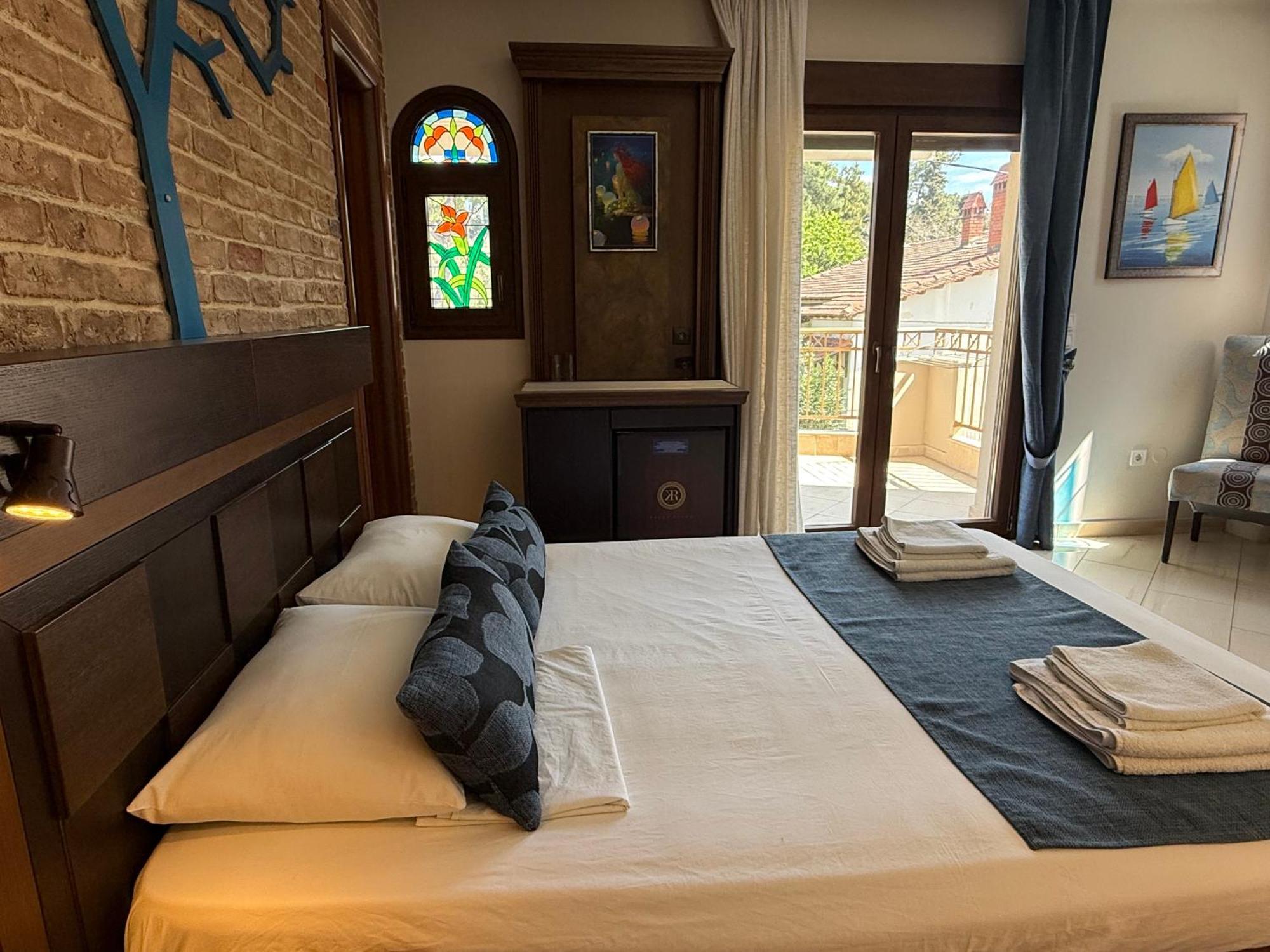 Kappa Rooms Boutique Hotel Nea Kallikrateia Eksteriør bilde